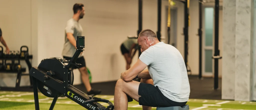 Hoe blijf je fit en gezond met een druk bestaan? Ontdek onze tips